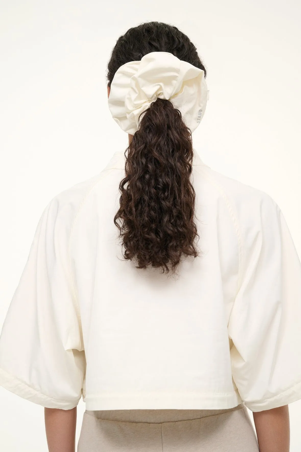 GORGE SCRUNCHIE | IVORY