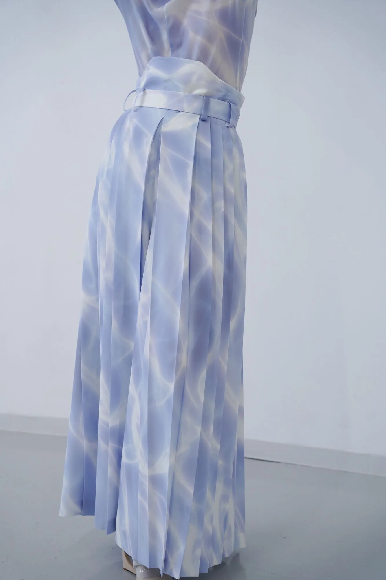 Hak Pleats Pants Neu / light