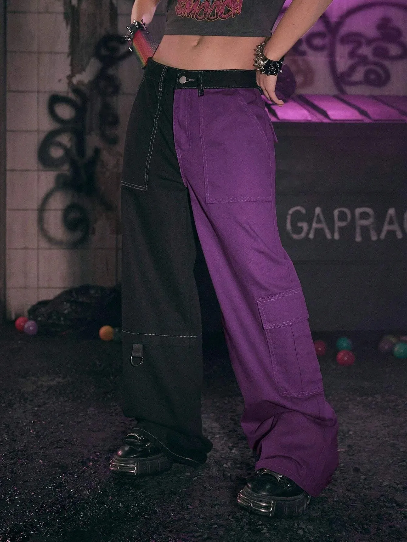 Two Tone Flap Pocket Side Cargo Jeans